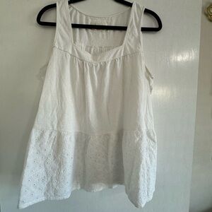 White sleeveless cotton top from Anthropologie. Perfect for summer
